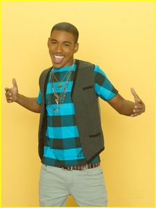 14827419_CFOILRVBH - bebe