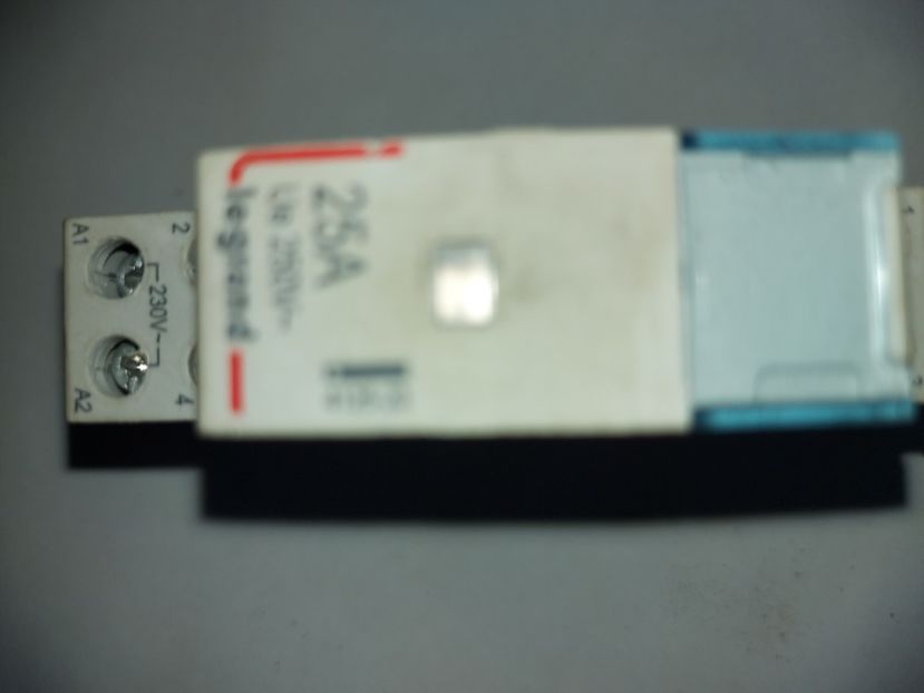  - Contactoare modulare
