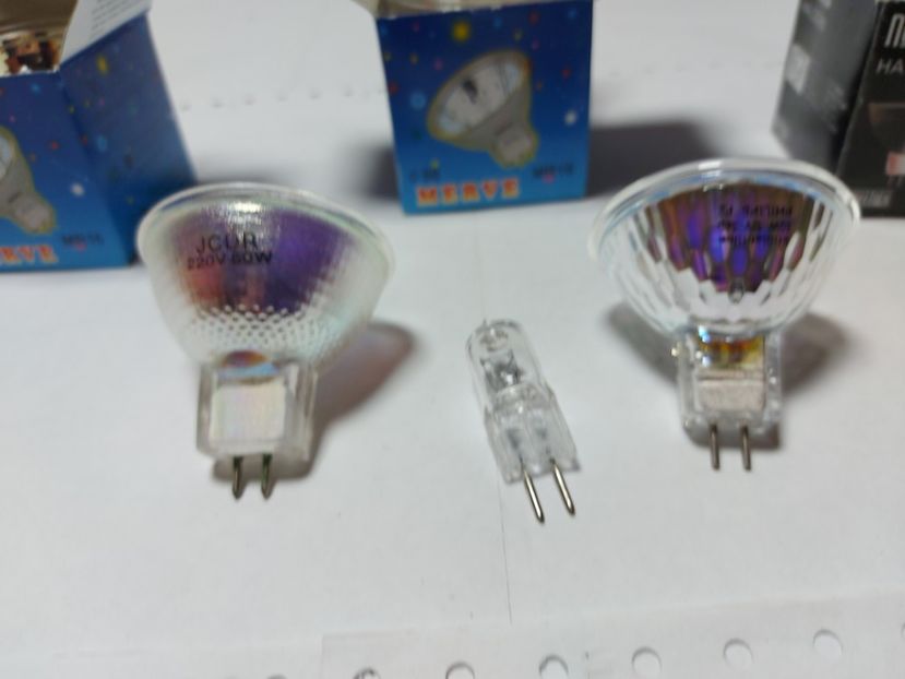 2 (6) - Becuri led si halogen