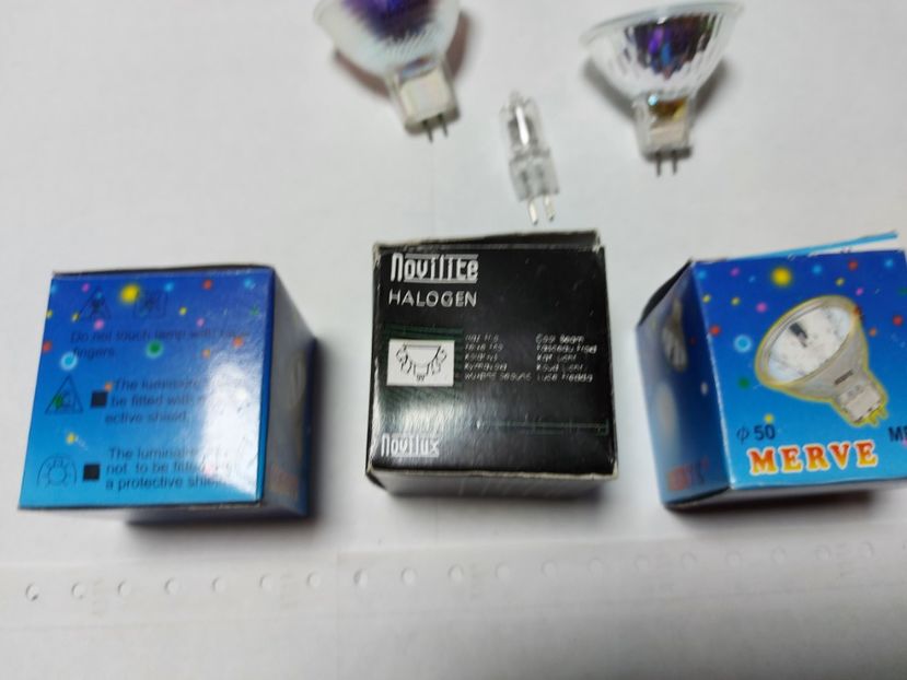 2 (12) - Becuri led si halogen