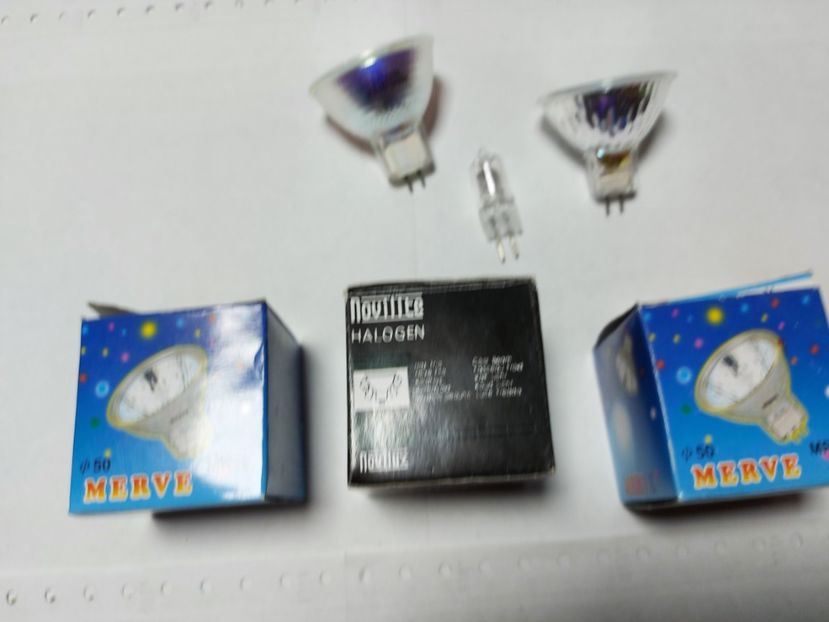 2 (14) - Becuri led si halogen