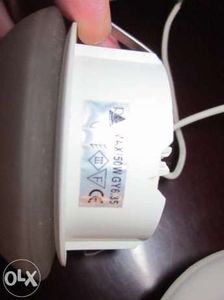 37435781_4_644x461_spoturi-maxim-50w-g-y-635-casa-si-gradina - Becuri led si halogen