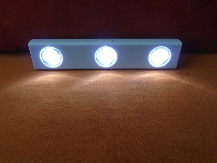  - Lampa led mont mobilier