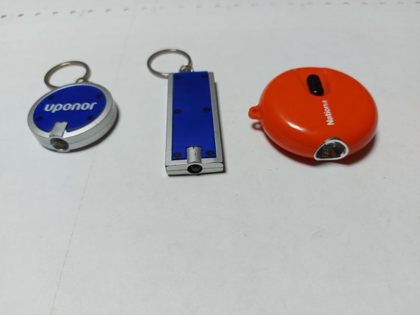 u (2) - Minilanterne bc 3