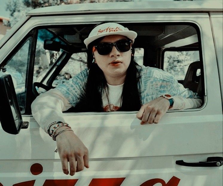 　　　❀≀ 26.11.2022༨ - Should I stay or should I go?