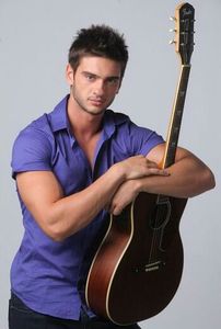 84012202_UBTRZKN-1 - fire