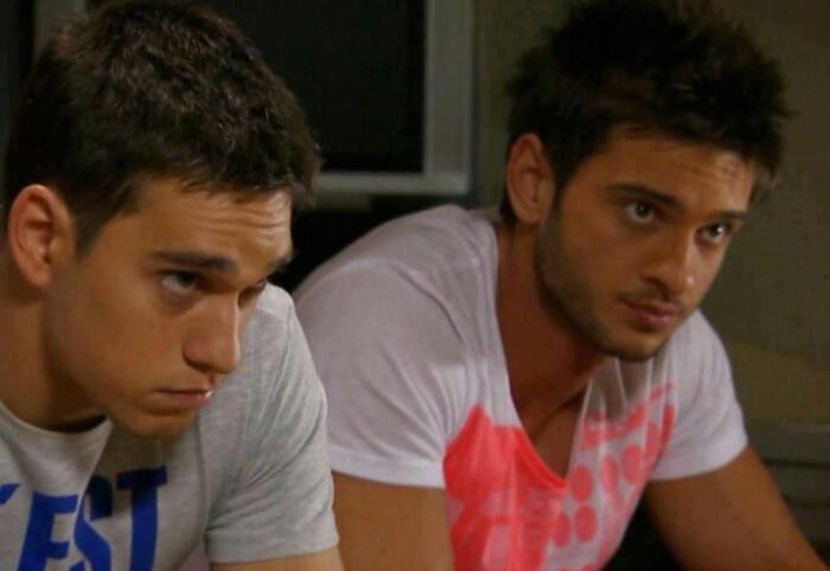 85079477_VISOYTJ3-1 - fire