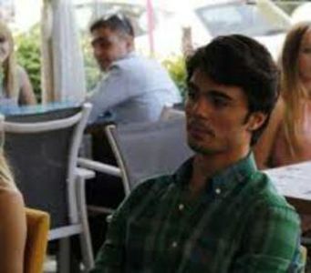 107568738_YODQRFE3-1 - cry river