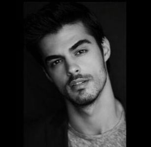 107568535_DQNUKXA-1 - vibes