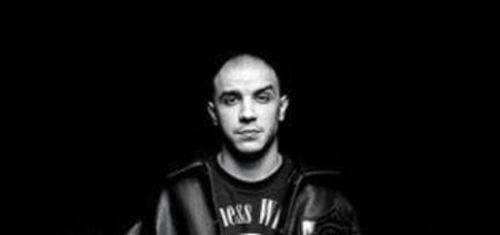 92396004_DFHVGOE3-1 - sentimente and situatii and stari and trairi diverse