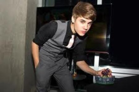 76230955_ZVIIDNV3 - bebelusi