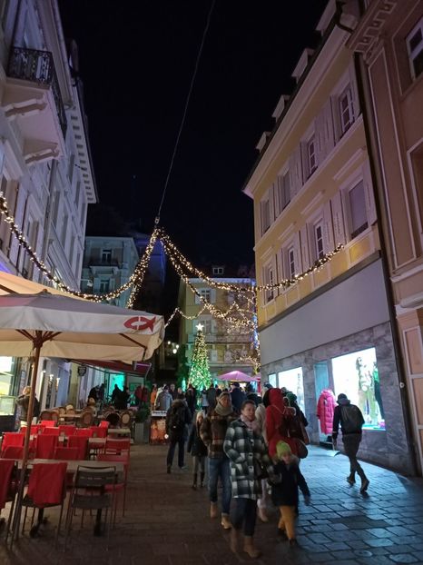 Img.2022.12.10 - ZZZ-La târgul de Crăciun