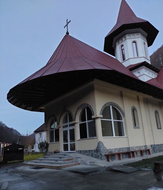  - Fenes- Mănăstirea Sf Nectarie