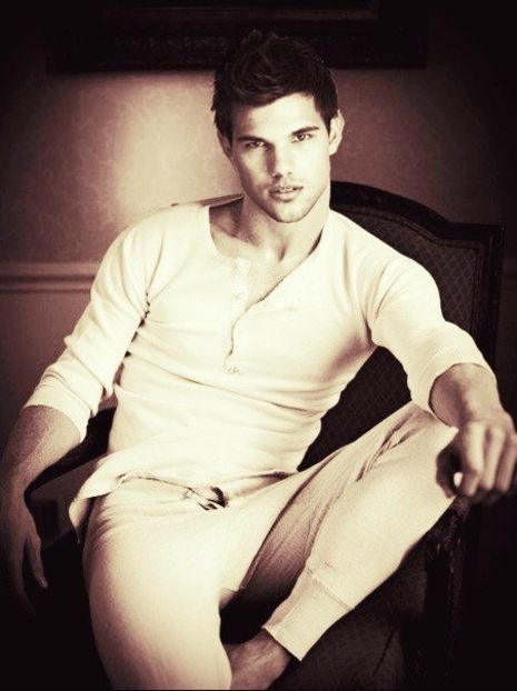 115315500_DXAHBBX - fire or ice