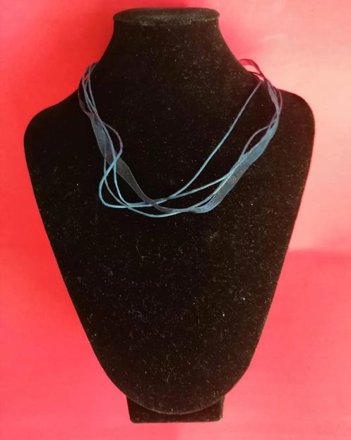  - Bijuterii handmade