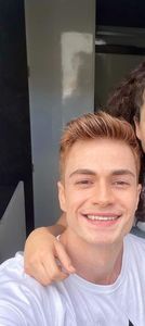 Frate, nu o sa iti vina sa crezi ce am aflat astazi! - Capitolul 9 - Fotografia