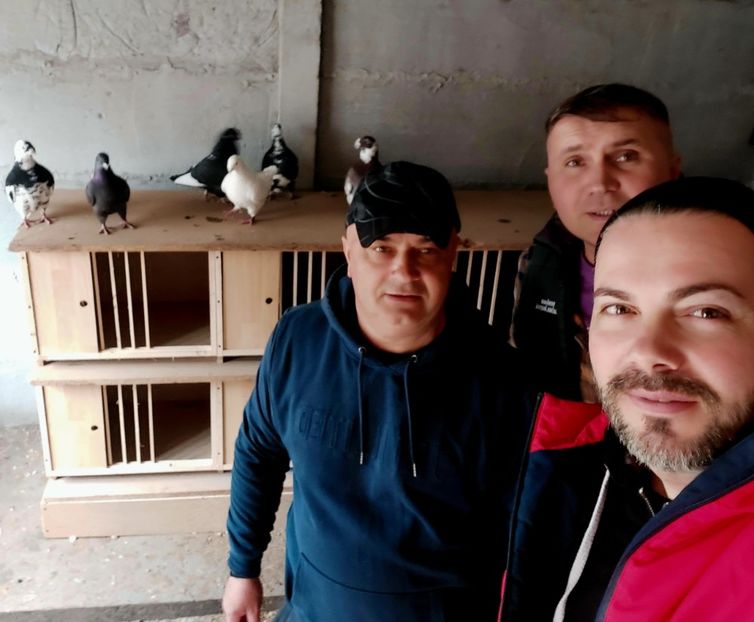  - 1--- AGH Contact 0766614616