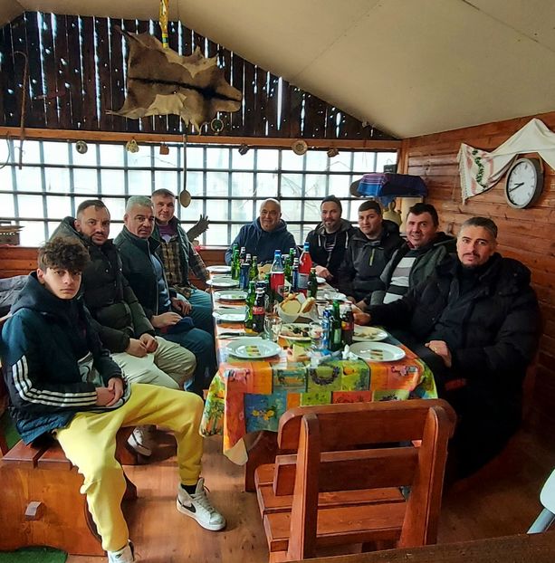 18.02.2023 Nicu13 - 1--- AGH Contact 0766614616