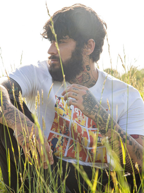 ‿︵ - Départ par Théo Sarapo