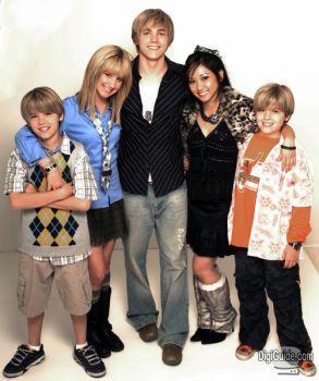 The_Suite_Life_of_Zack_and_Cody_1255533408_4_2005 - poze zack si cody