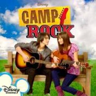 GDBIQTEAGWTIZTTXIAZ - poze camp rock