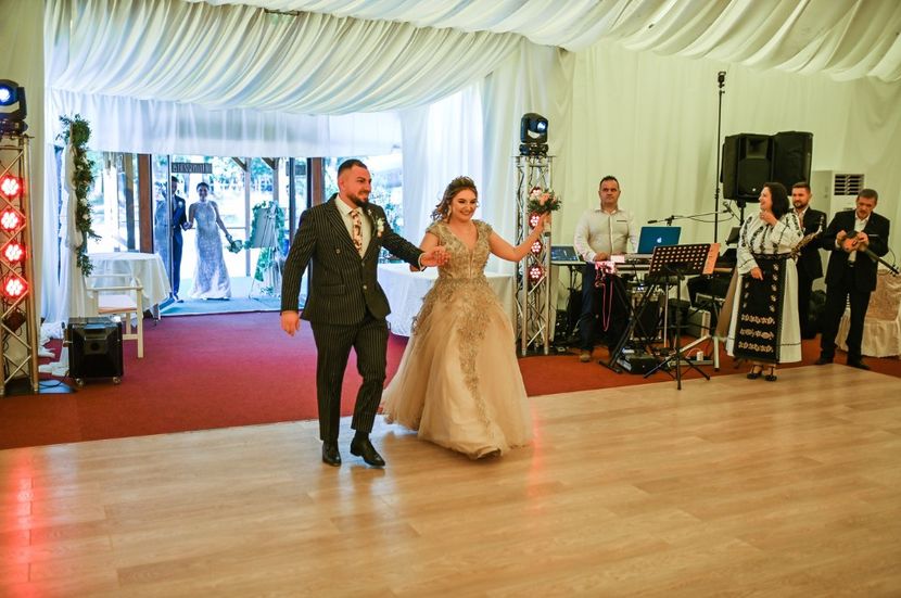 V & S 0813 - 2022 - Stefi - nunta II