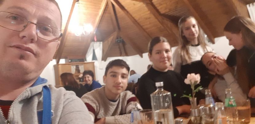 PIZZA RUPEA - 2022-23 Rupea vulcani alte scoli camin Ungra