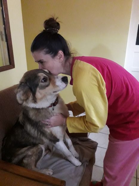  - Blanite care miauna si latra