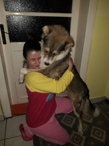  - Blanite care miauna si latra