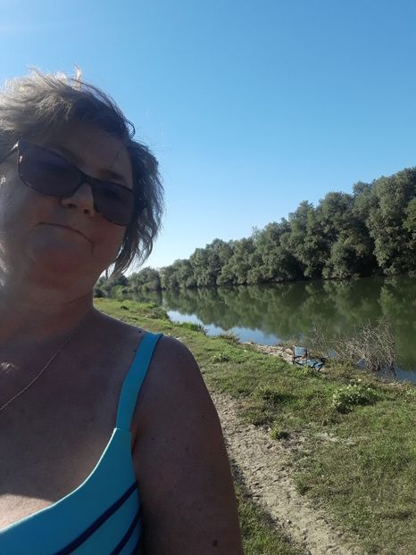  - Blanite care miauna si latra