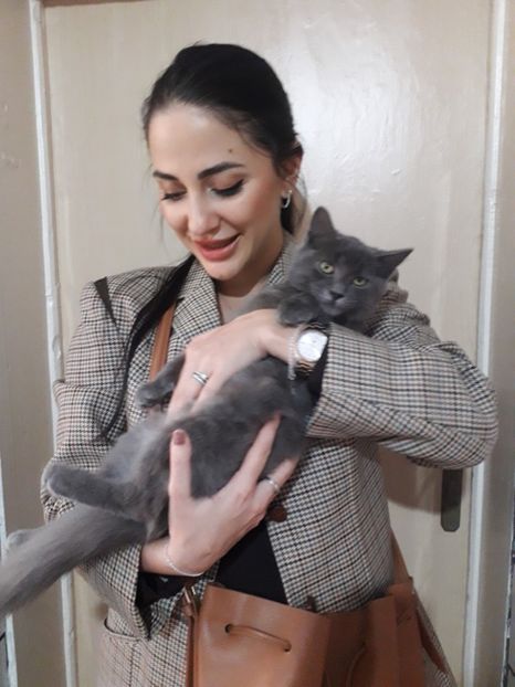  - Blanite care miauna si latra continuare