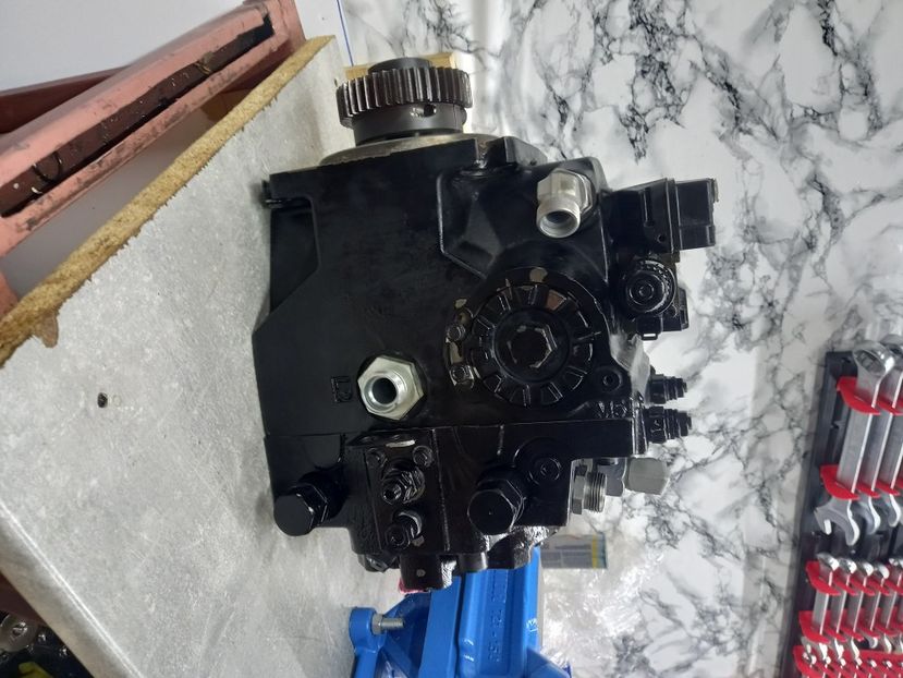 POMPA COMBINA CLAAS - Reparatii Hidraulice