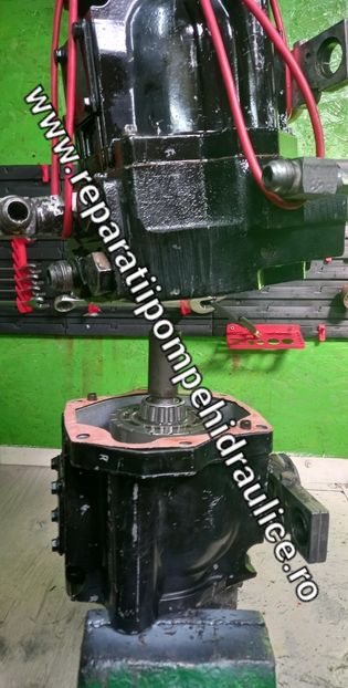 Service VIKERS - Reparatii Hidraulice