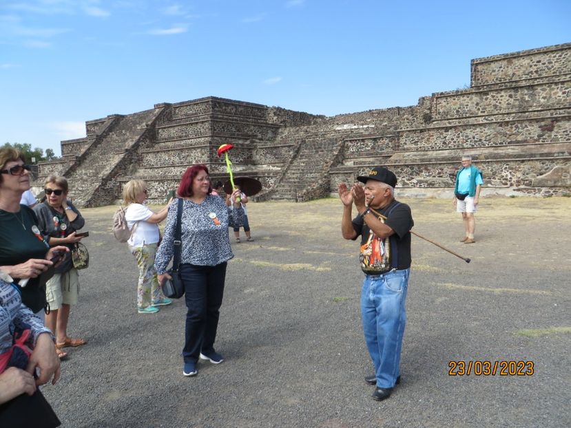  - 2 Teotihuacan- Bazilica Fecioarei Guadalupe