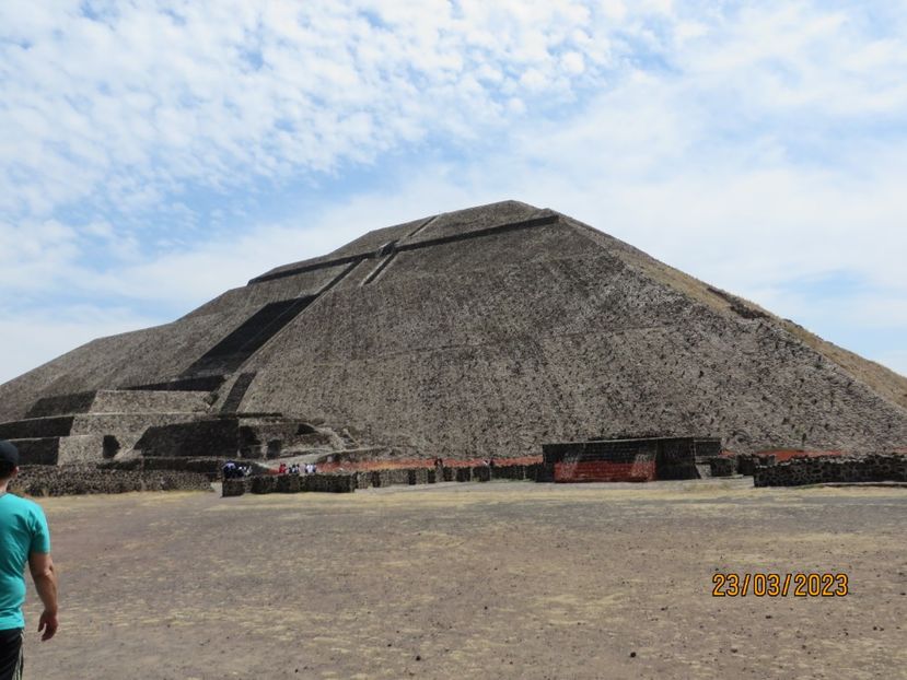  - 2 Teotihuacan- Bazilica Fecioarei Guadalupe