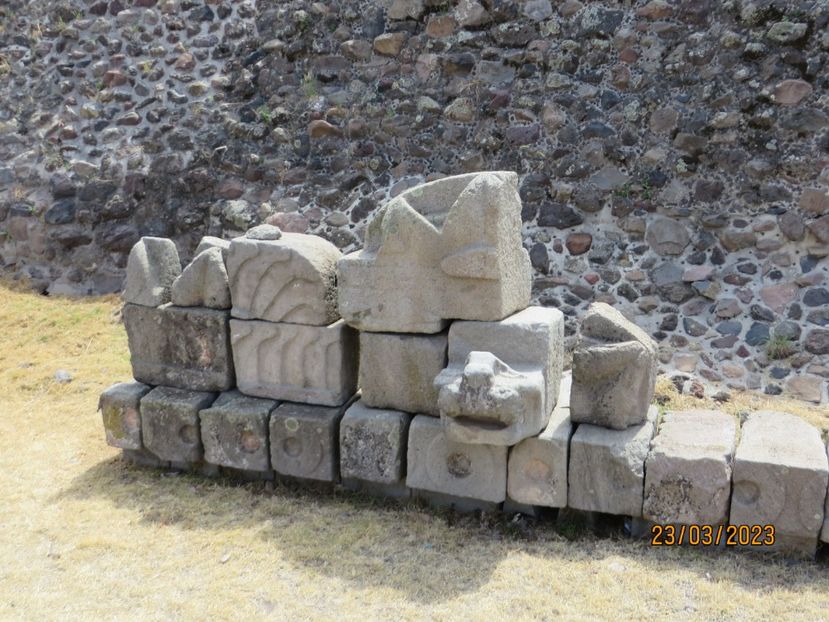  - 2 Teotihuacan- Bazilica Fecioarei Guadalupe