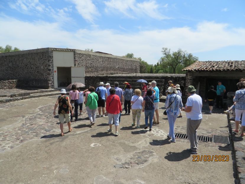  - 2 Teotihuacan- Bazilica Fecioarei Guadalupe