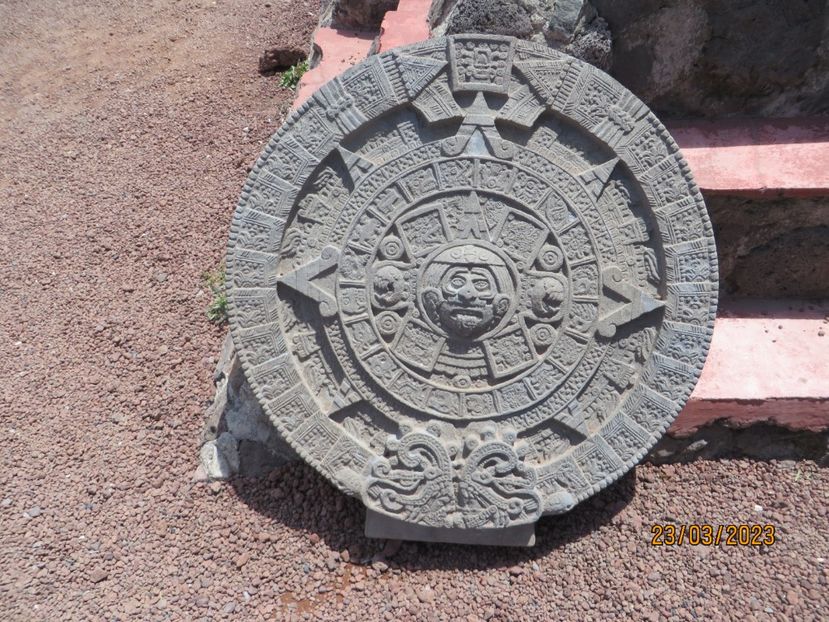  - 2 Teotihuacan- Bazilica Fecioarei Guadalupe