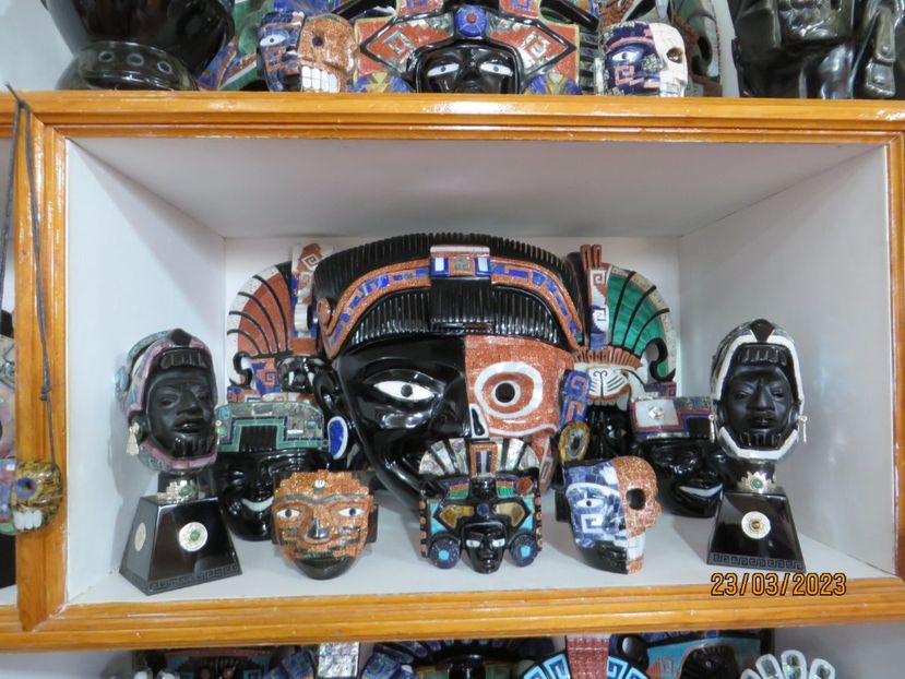  - 2 Teotihuacan- Bazilica Fecioarei Guadalupe