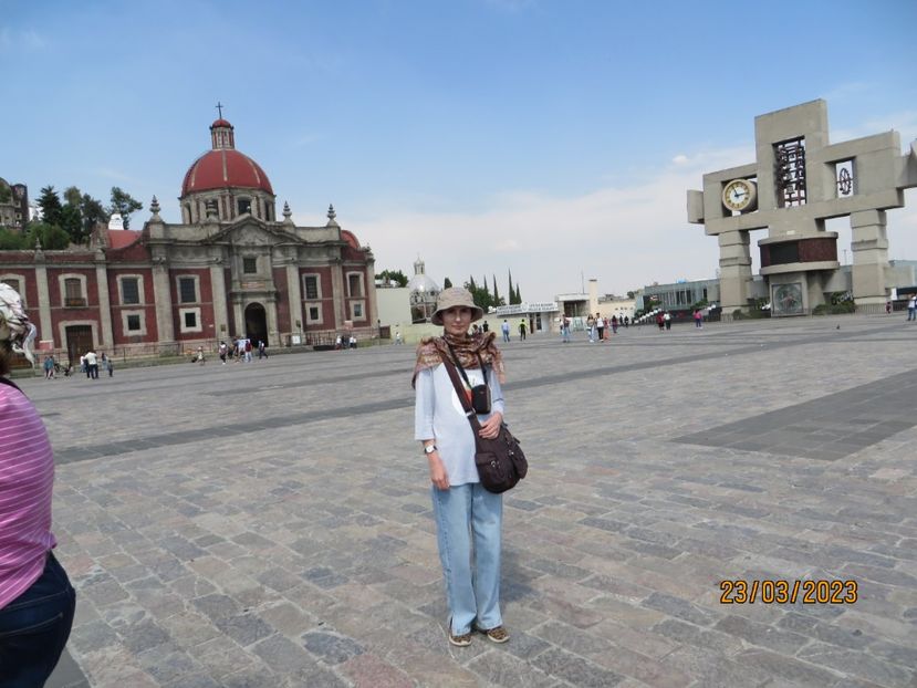  - 2 Teotihuacan- Bazilica Fecioarei Guadalupe