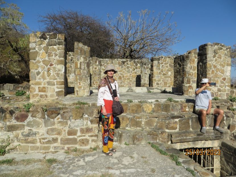  - 4 Monte Alban - Mitla