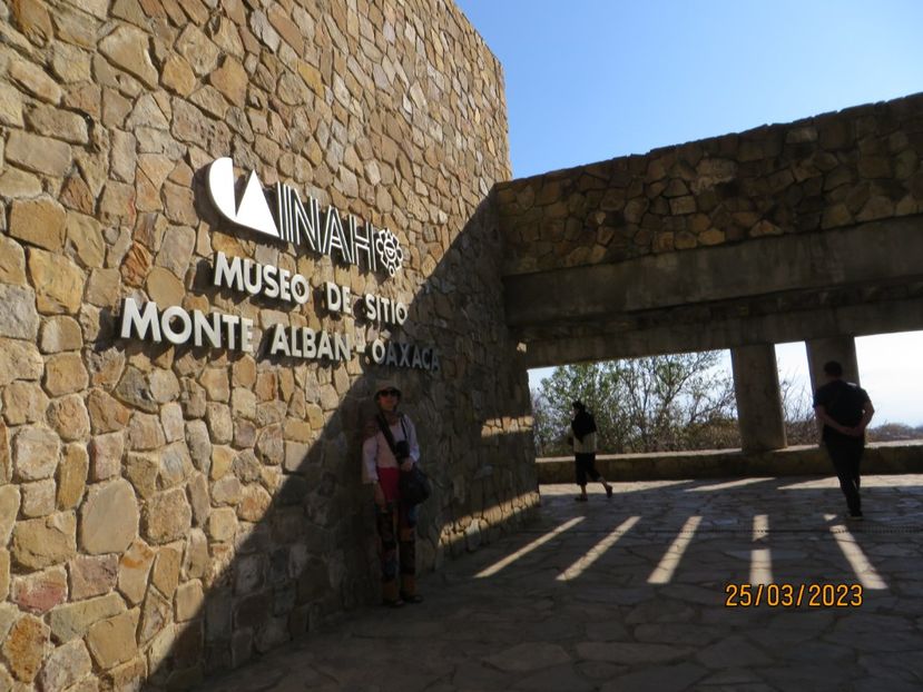  - 4 Monte Alban - Mitla