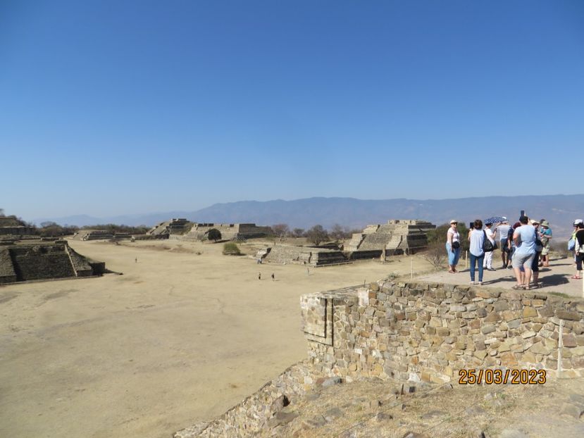  - 4 Monte Alban - Mitla