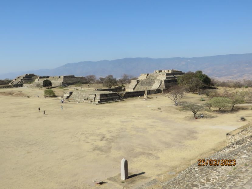  - 4 Monte Alban - Mitla