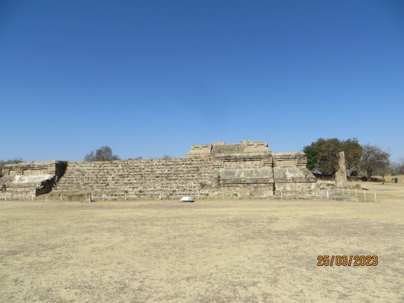  - 4 Monte Alban - Mitla