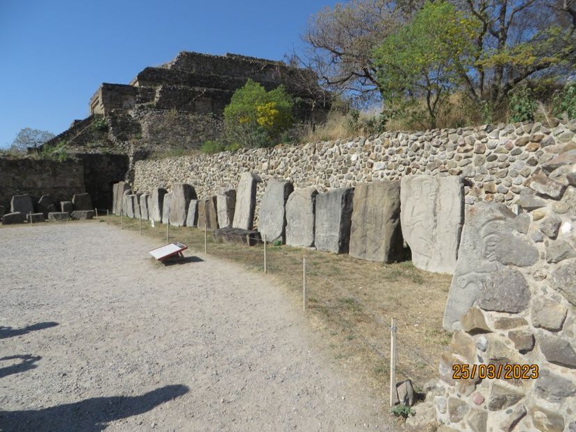  - 4 Monte Alban - Mitla