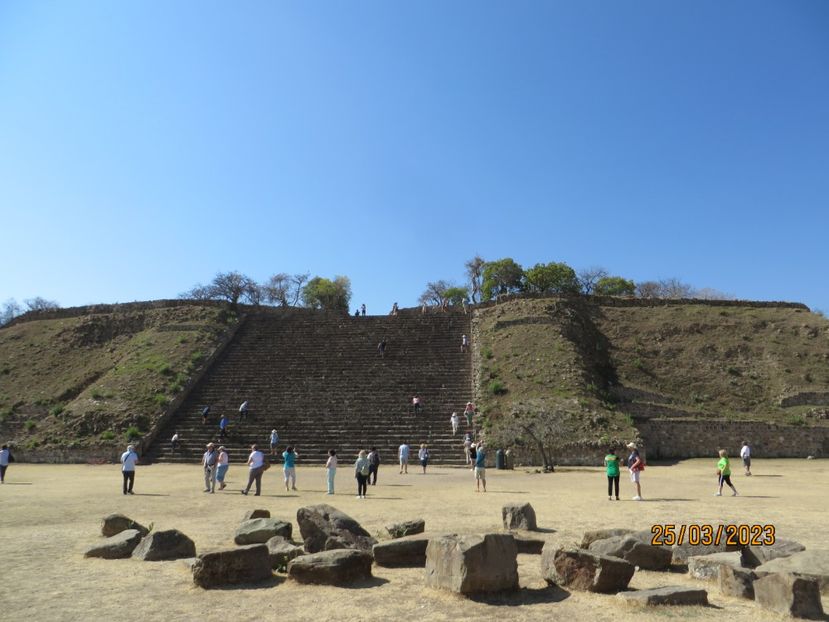  - 4 Monte Alban - Mitla