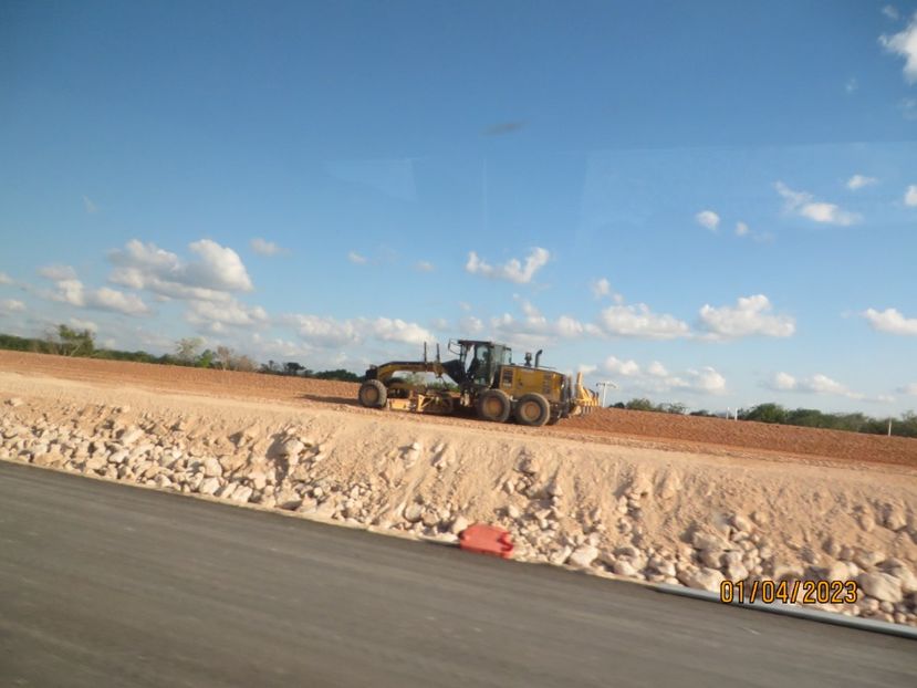  - 10 Cenota Ikkil - Cancun