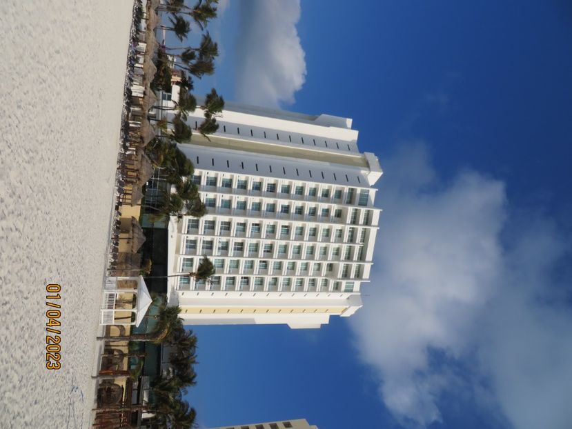  - 10 Cenota Ikkil - Cancun