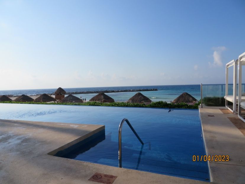  - 10 Cenota Ikkil - Cancun